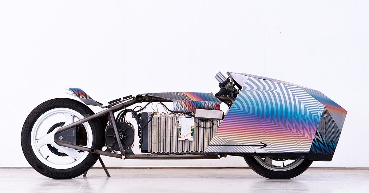 Esputnik II electric drag motorcycle — Bizarro Corp., 2022