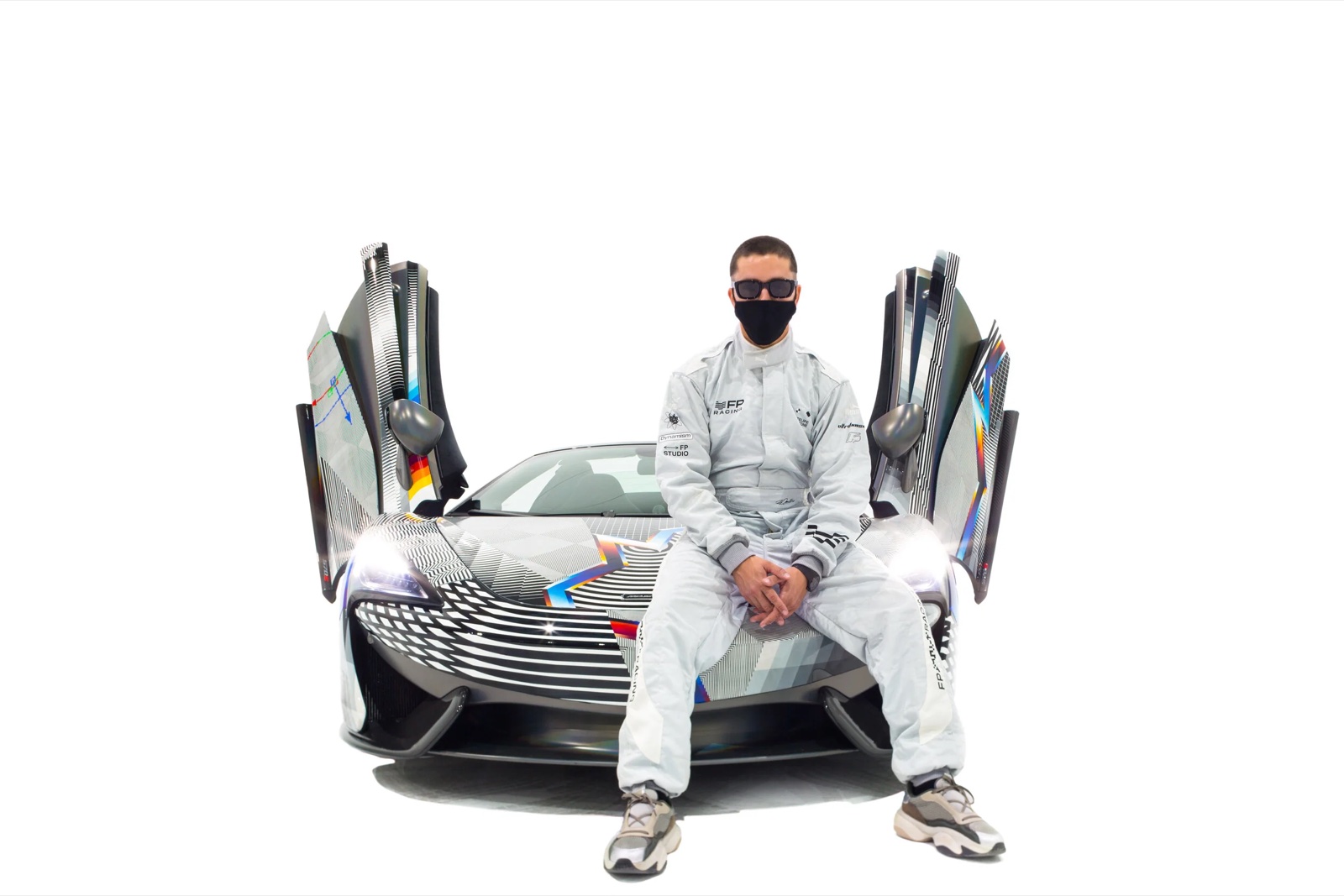 The Stranger (McLaren art car) — Autoiniciado, 2020