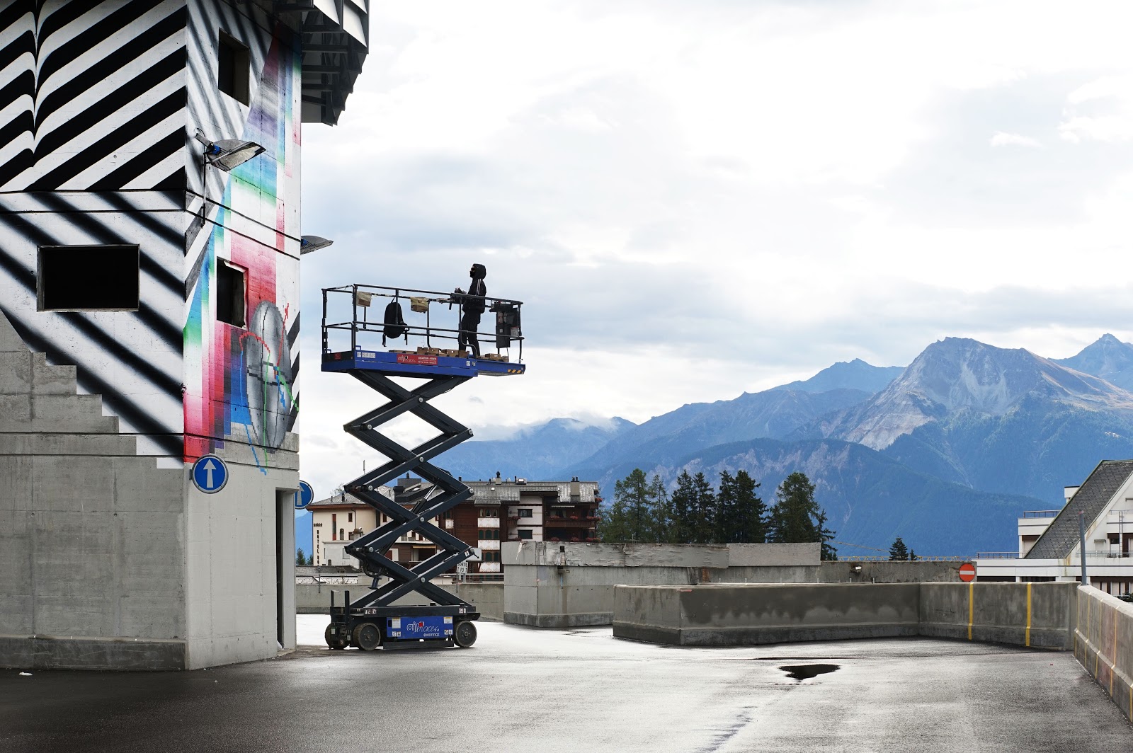 Optichromie Crans-Montana, 2015 — foto del Drive del estudio (harvest 2026-07-04) · carpeta crans-montana-2015