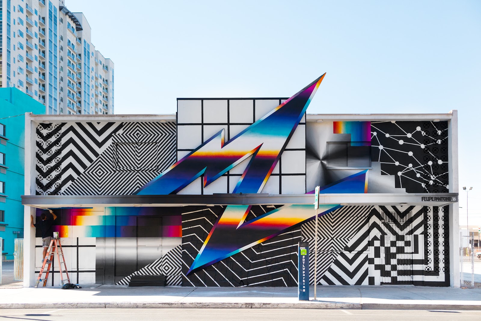 W3-Dimensional mural (Life is Beautiful), 2016 — foto del Drive del estudio (harvest 2026-07-04) · carpeta las-vegas-2016-w3-dimensional