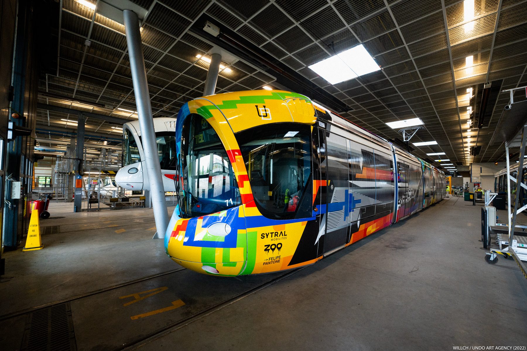 Wholecar — tram de Lyon — Lyon, 2023