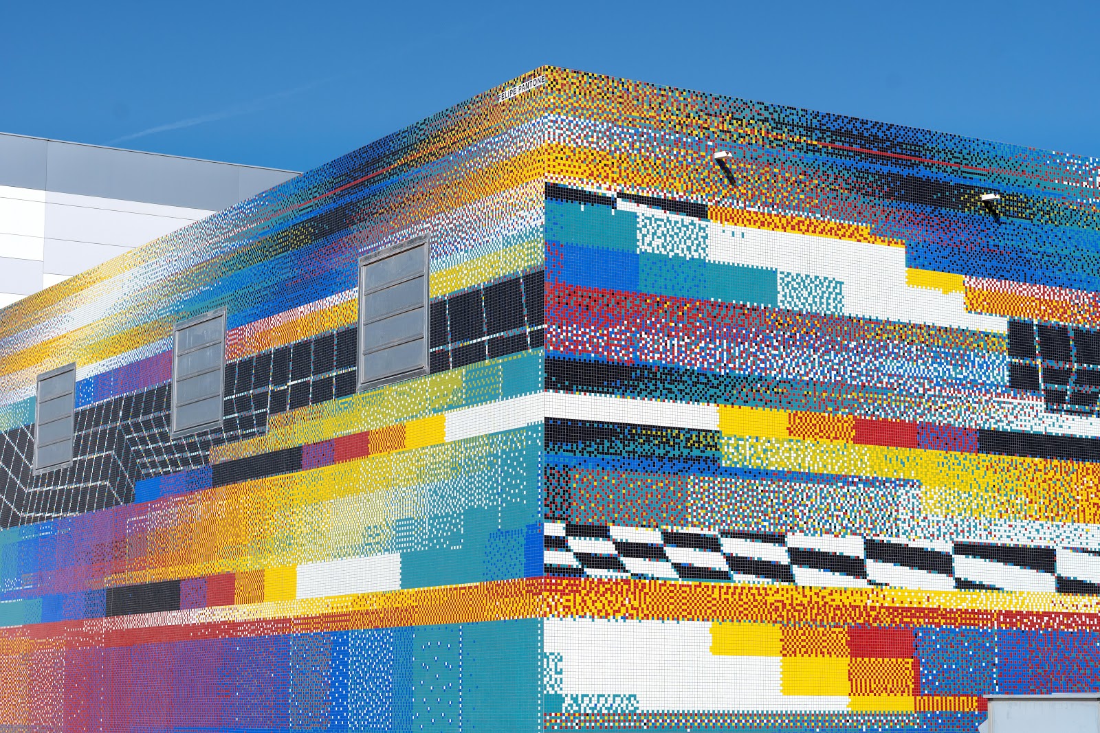 Chromadynamica (UPV mosaic facade), 2020 — foto del Drive del estudio (harvest 2026-07-04) · carpeta valencia-2020-upv-mosaic