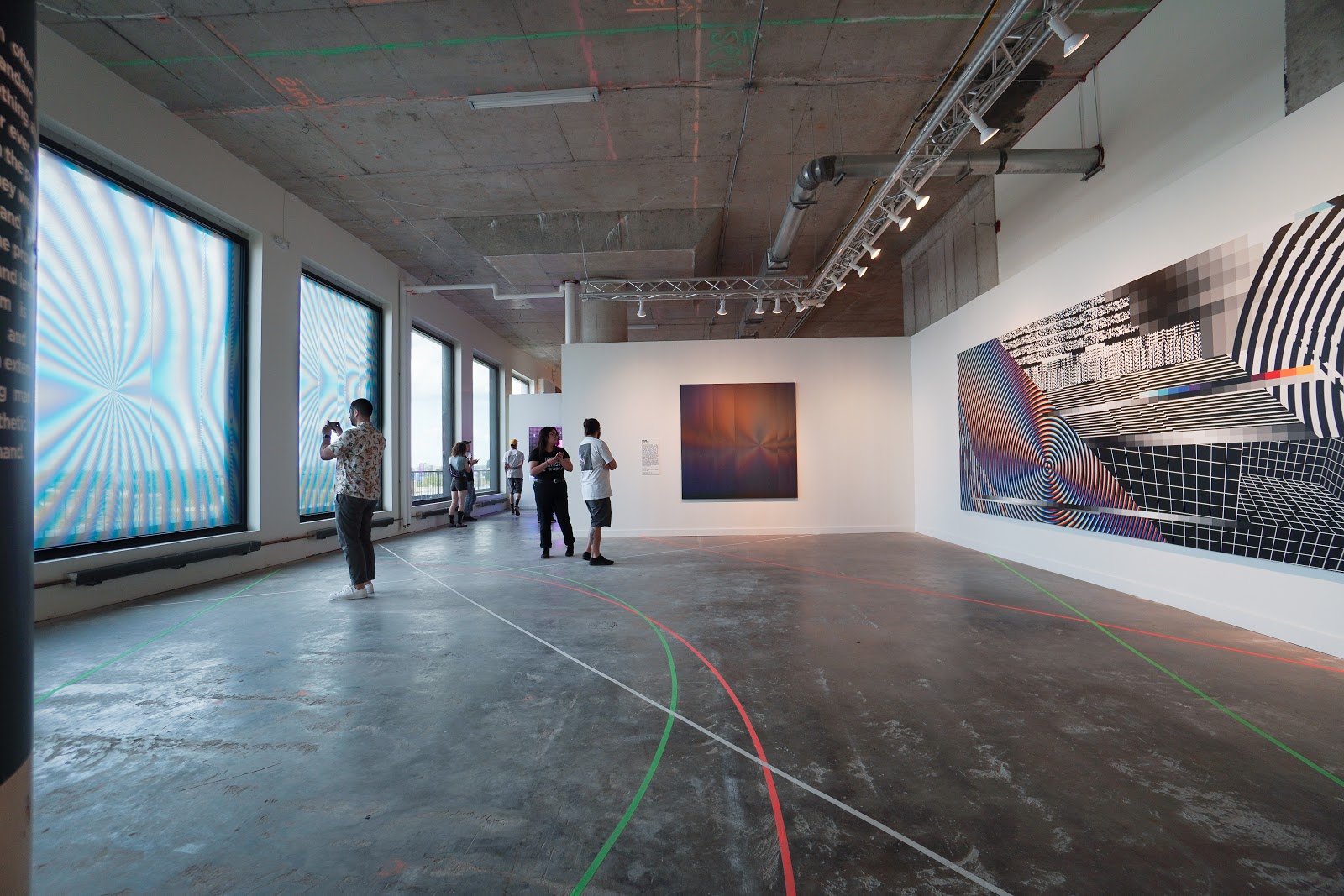 Beyond the Streets New York — vista de sala (beyond-the-streets-new-york-2019-4.jpg)