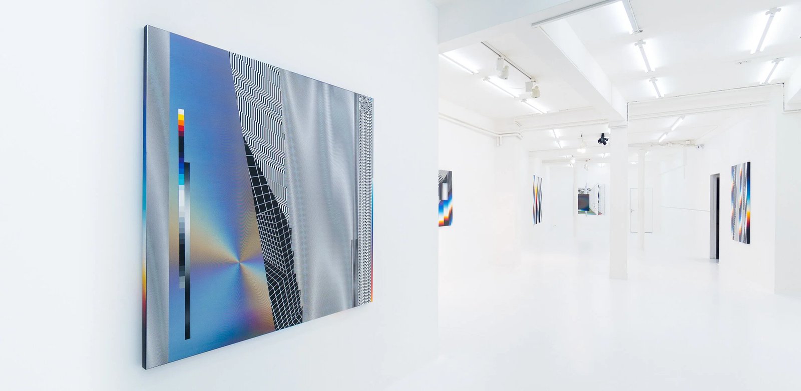 Dynamic Phenomena — vista de sala (danysz-paris-2018-dynamic-phenomena-4.jpg)