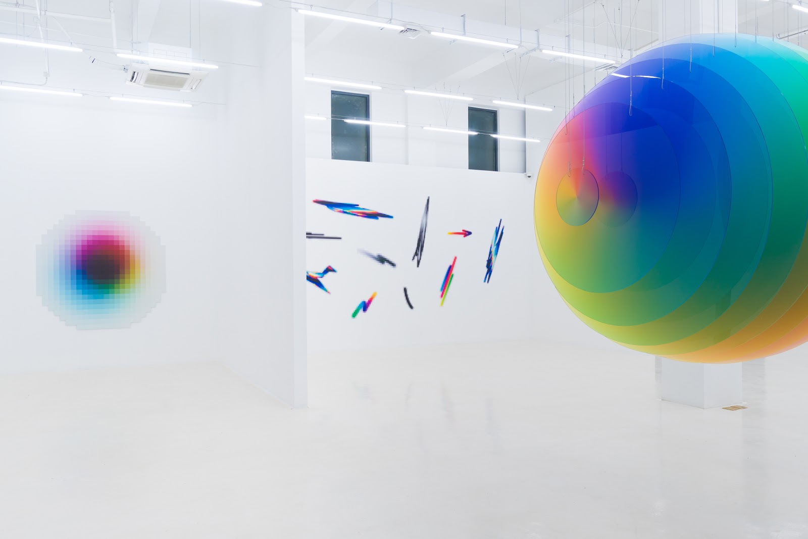Distance, Speed, Time, Formula — vista de sala (danysz-shanghai-2019-dstf-3.jpg)