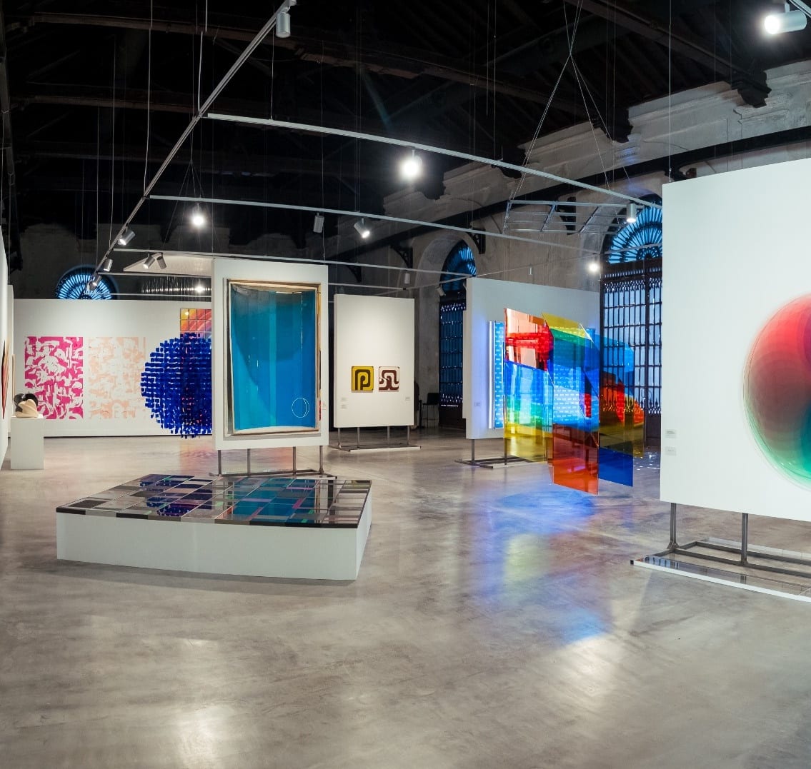 Del color en el arte (Coloramas) — main installation view