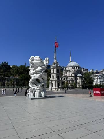 Beyoğlu, 2024