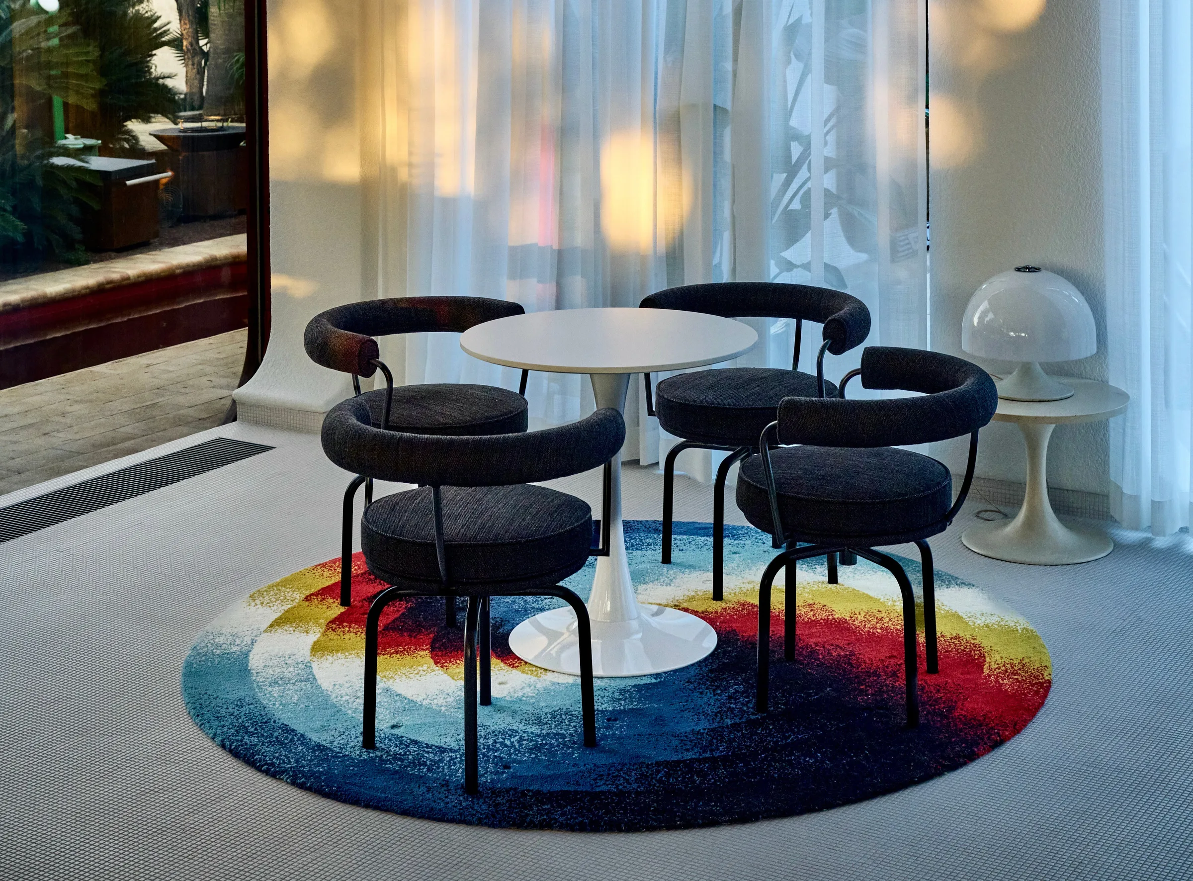 Chromadynamica Circular Rug — foto 1